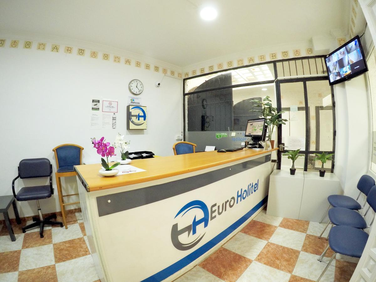 Pension Euro Holitel Otel Fuengirola Dış mekan fotoğraf