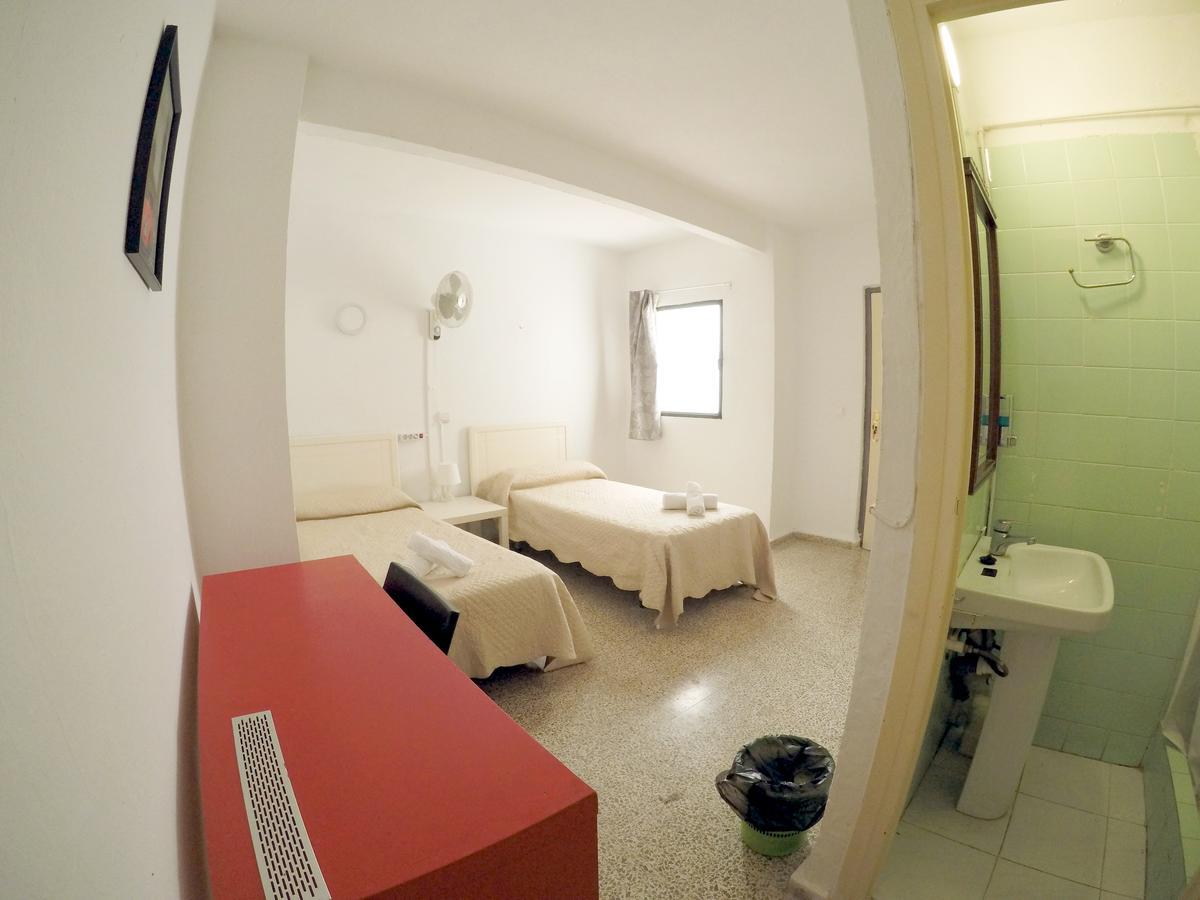 Pension Euro Holitel Otel Fuengirola Dış mekan fotoğraf