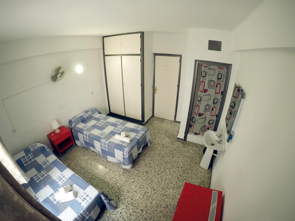 Pension Euro Holitel Otel Fuengirola Dış mekan fotoğraf