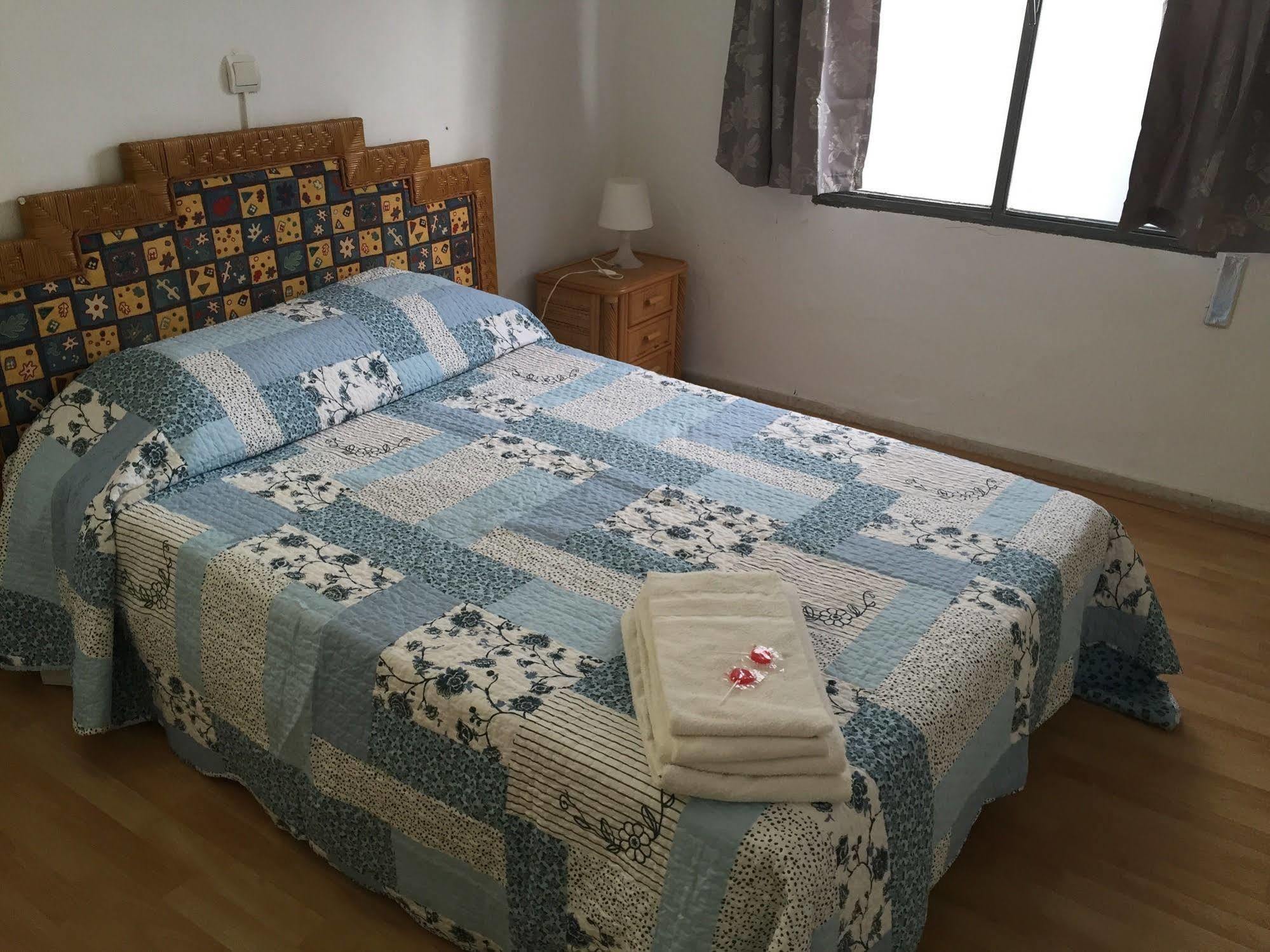 Pension Euro Holitel Otel Fuengirola Dış mekan fotoğraf